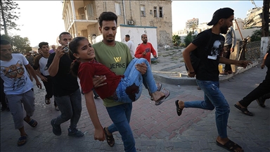 İsrail'in Gazze'ye sabah saatlerinden bu yana düzenlediği saldırılarda 29 Filistinli hayatını kaybetti	