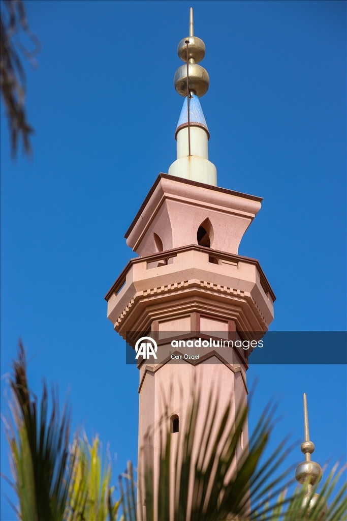 Minareti na džamijama u Senegalu oslikavaju bogatu islamsku arhitekturu